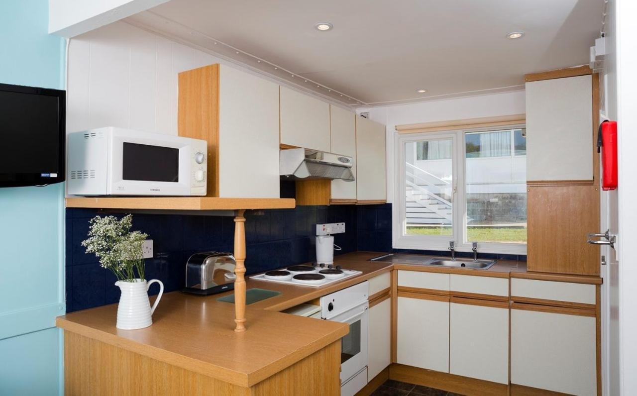 Whitecliff Bay Holiday Park Бембридж Экстерьер фото