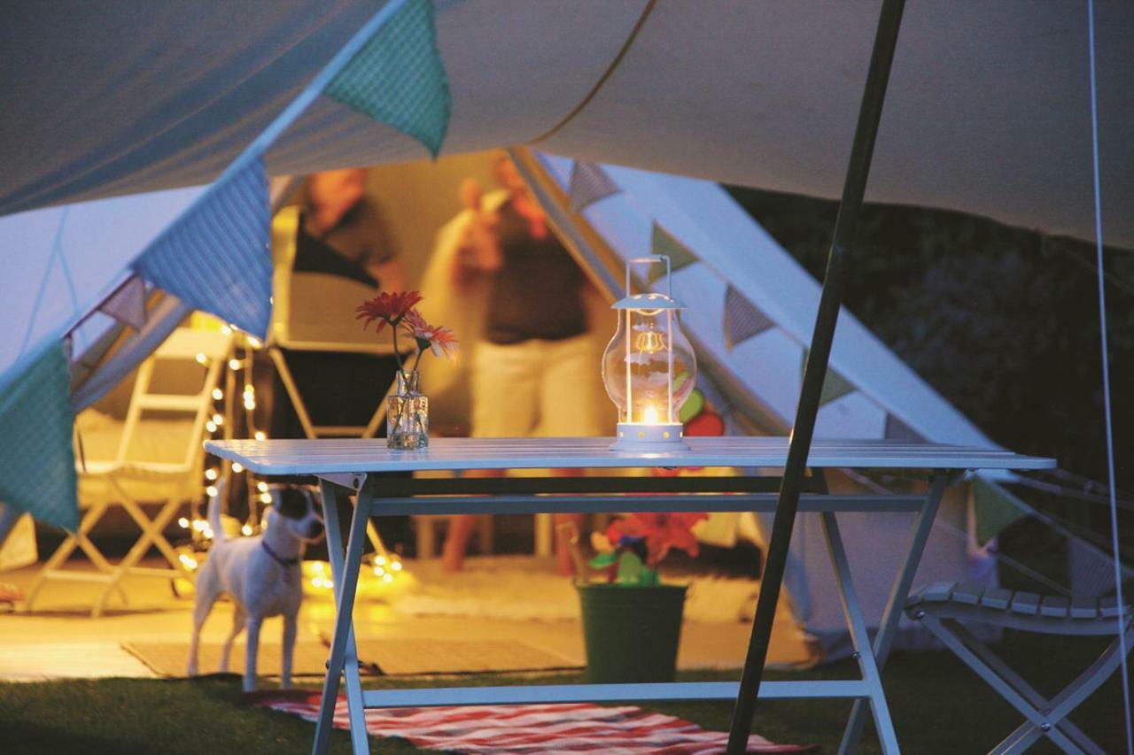 Whitecliff Bay Holiday Park Бембридж Экстерьер фото